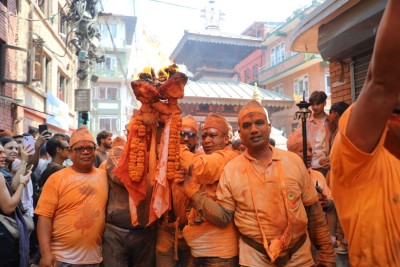  मध्यपुरथिमीको प्रसिद्ध सिन्दूरे जात्रा मनाइयो 